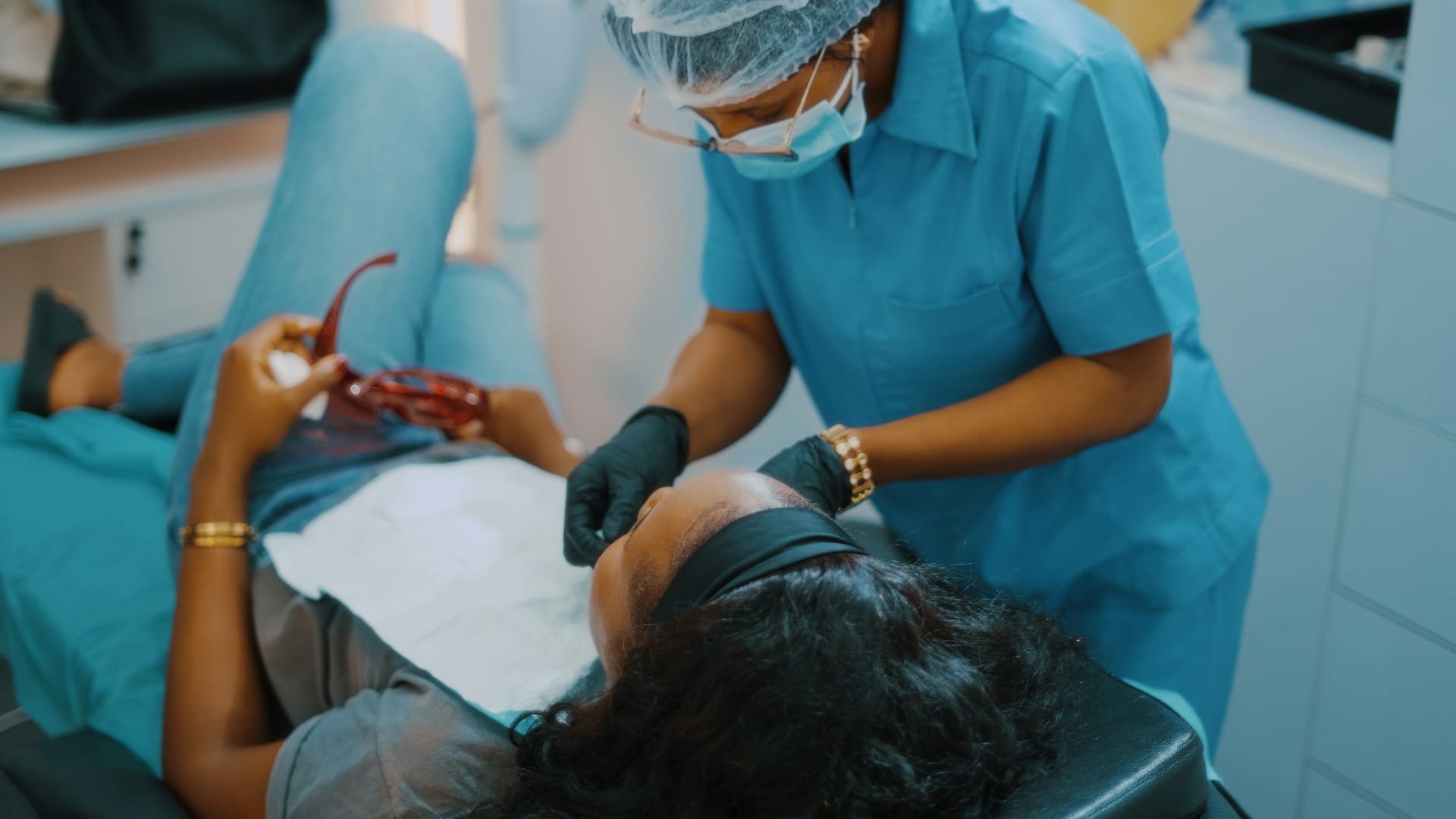 Grow your dental clinic with DentalKing Software