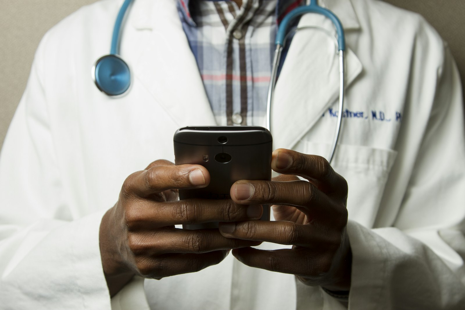Dental Clinic Software Pricing in Ghana: Costs, Plans, and How to Choose — DentalKing Software