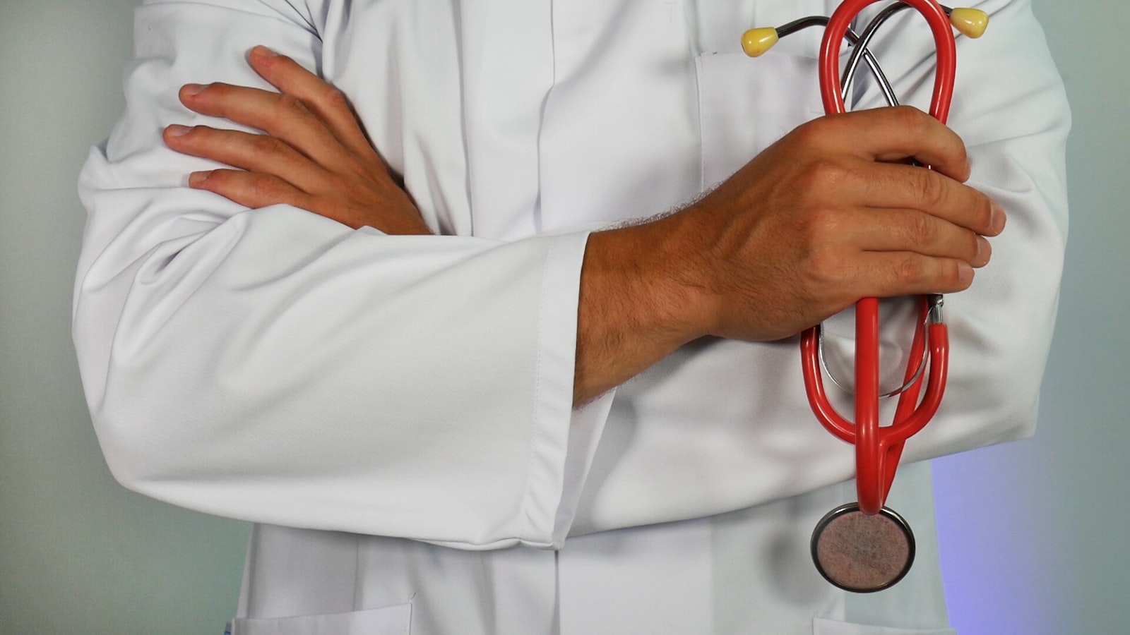 How South African Dental Clinics Reduce No-Shows with Dental Software — DentalKing Software