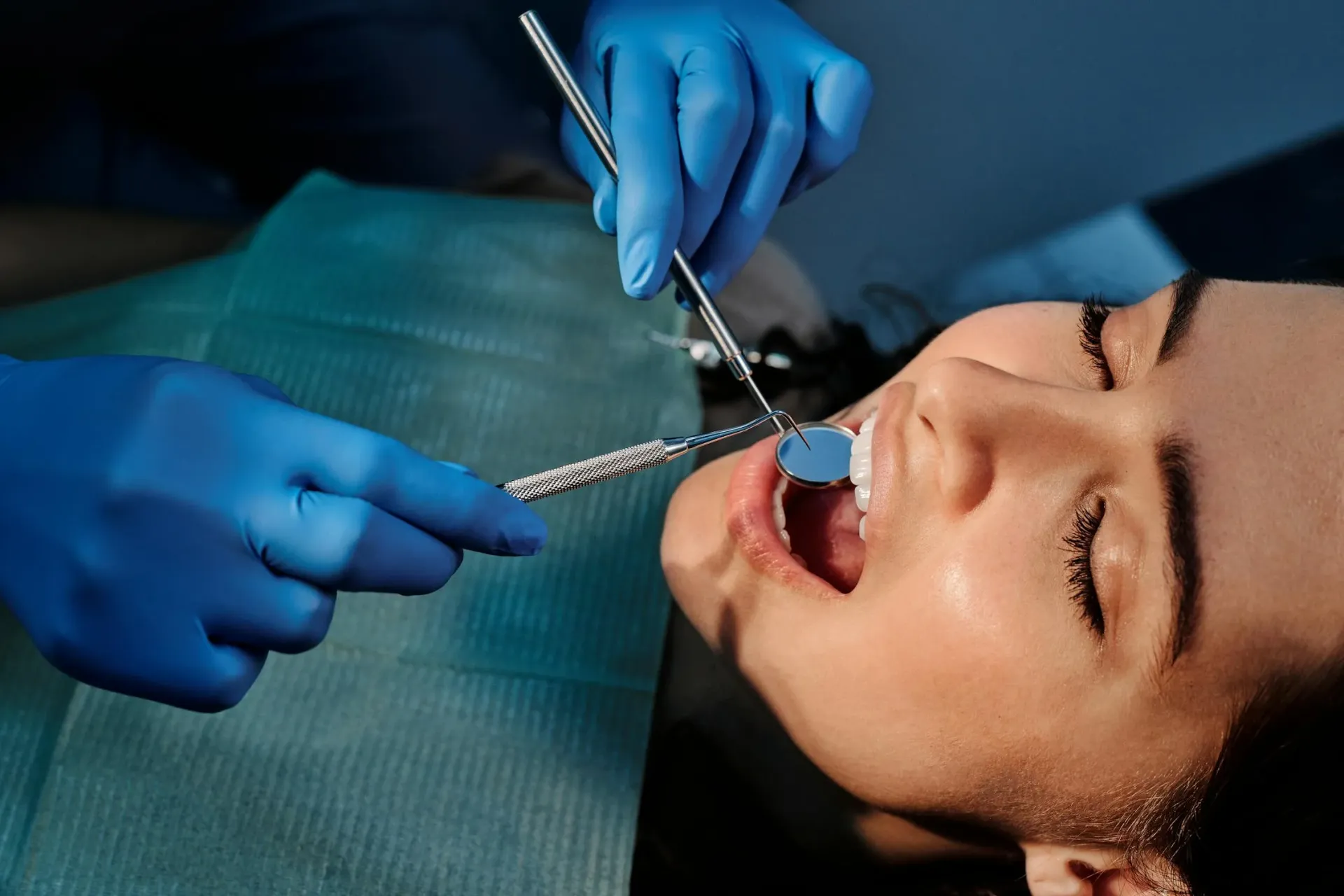 Top 10 Factors to Consider When Choosing a Dental Clinic Software — DentalKing Software
